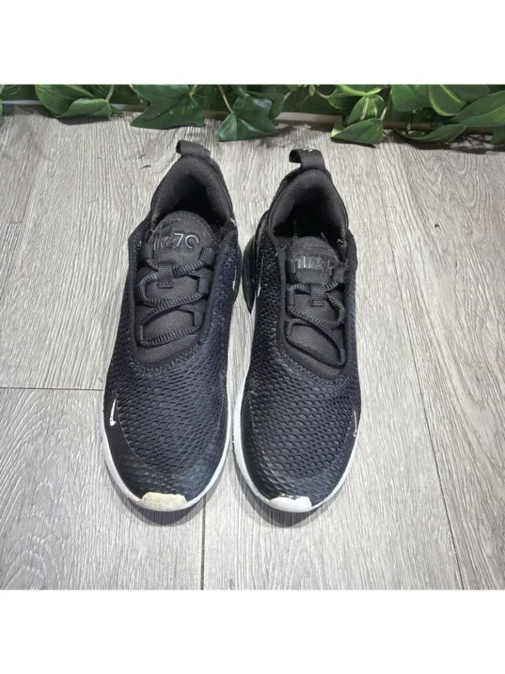 Nike Air Max 270 Shoes Boys 1 Youth Black Athletic Running Training AO2372 001